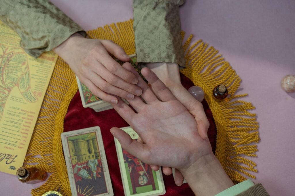 Top Tarot Spreads to Try for Beginners and Experts